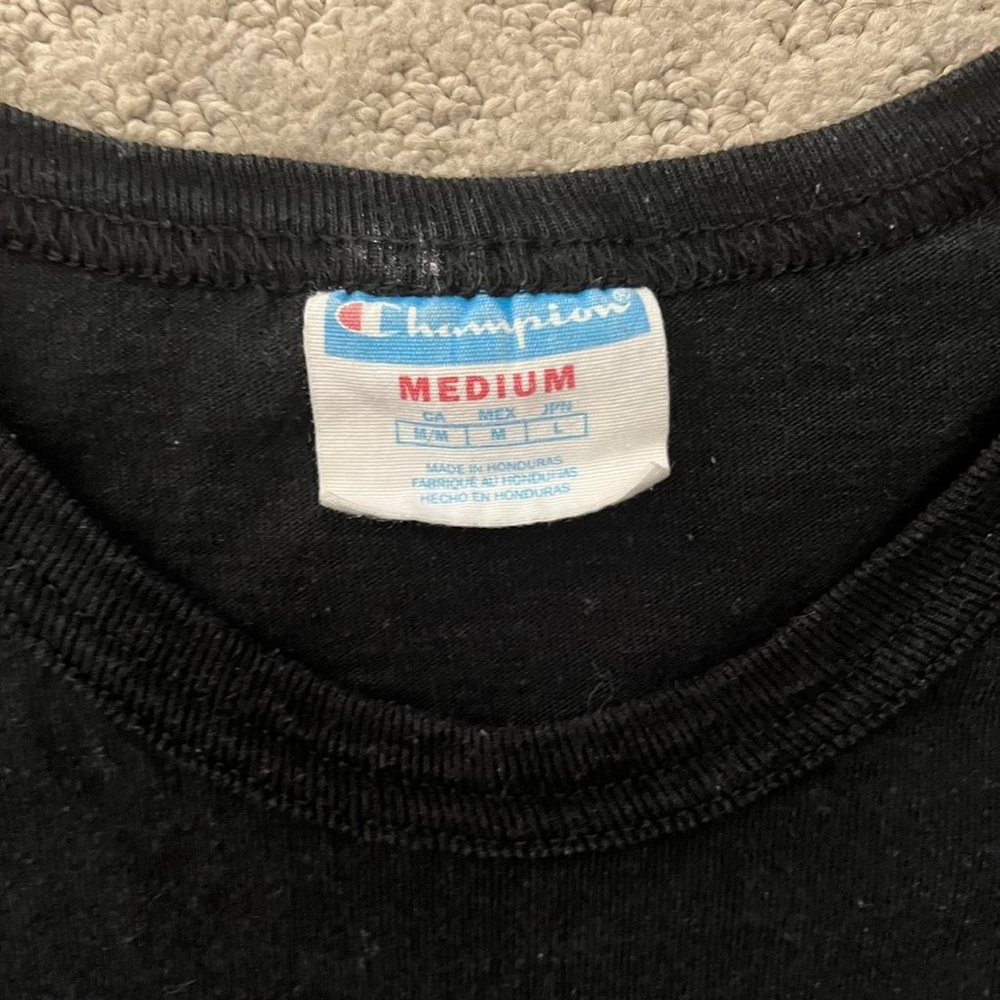 Champion T-Shirt - Picture 2 of 2